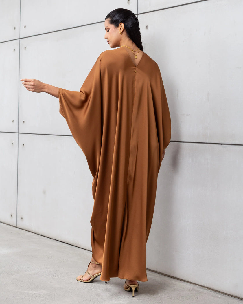 جلابية ألور المرصعة بالجواهر