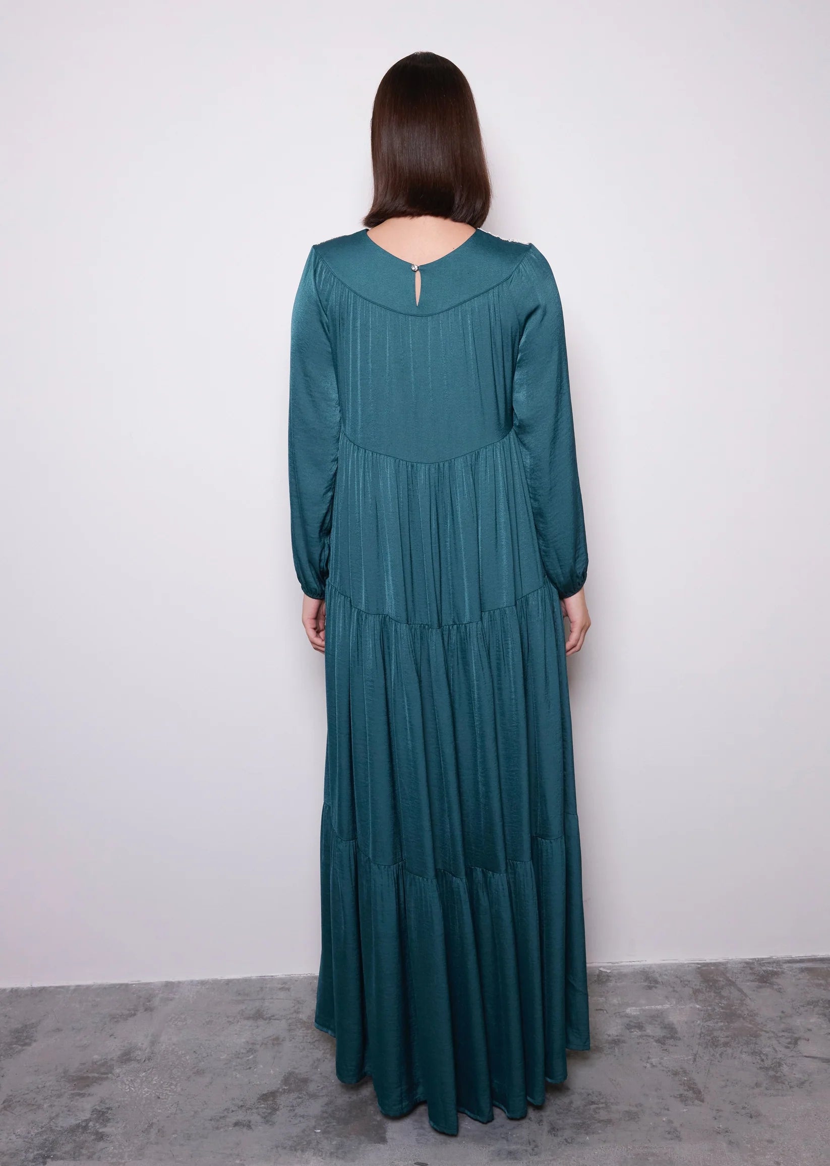 Imperial Emerald Jalabiya by Alizay Saad