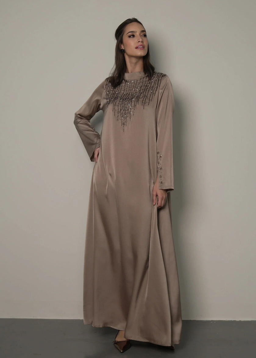 جلابية ألور المرصعة بالجواهر