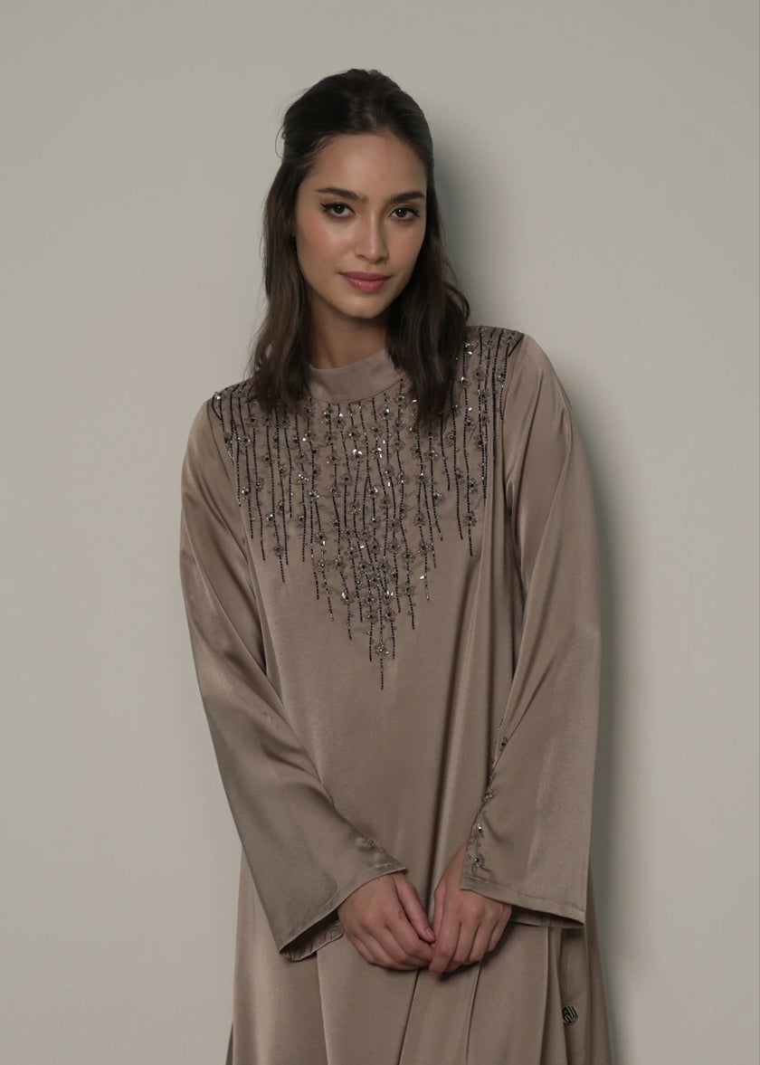 جلابية ألور المرصعة بالجواهر