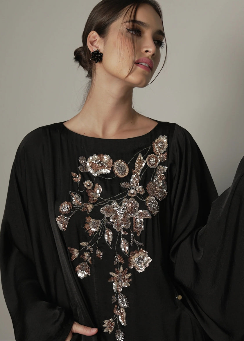 جلابية ألور المرصعة بالجواهر