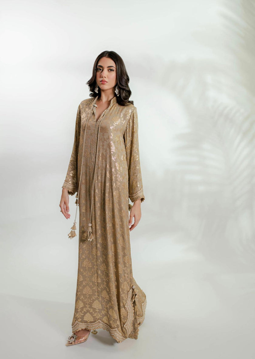 قفطان يوفوريا الذهبي