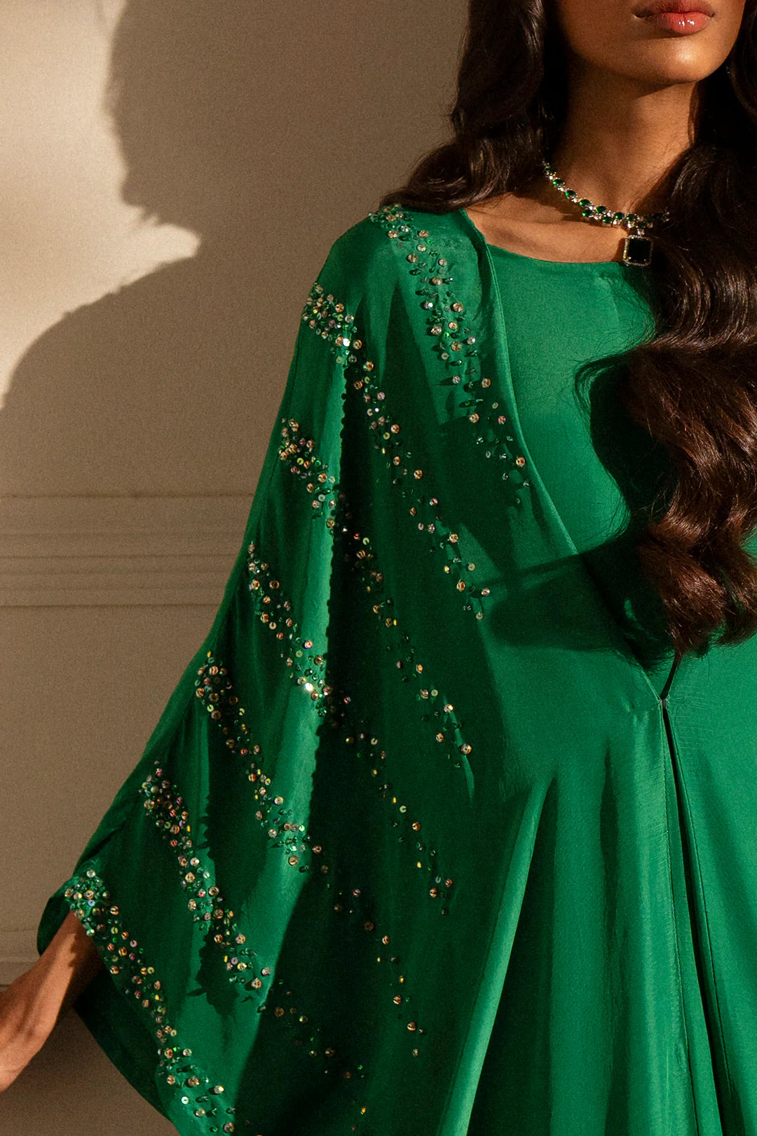 جلابية ألور المرصعة بالجواهر