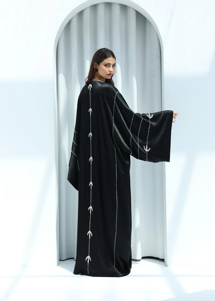 Noor El-Lux Abaya by Alizay Saad