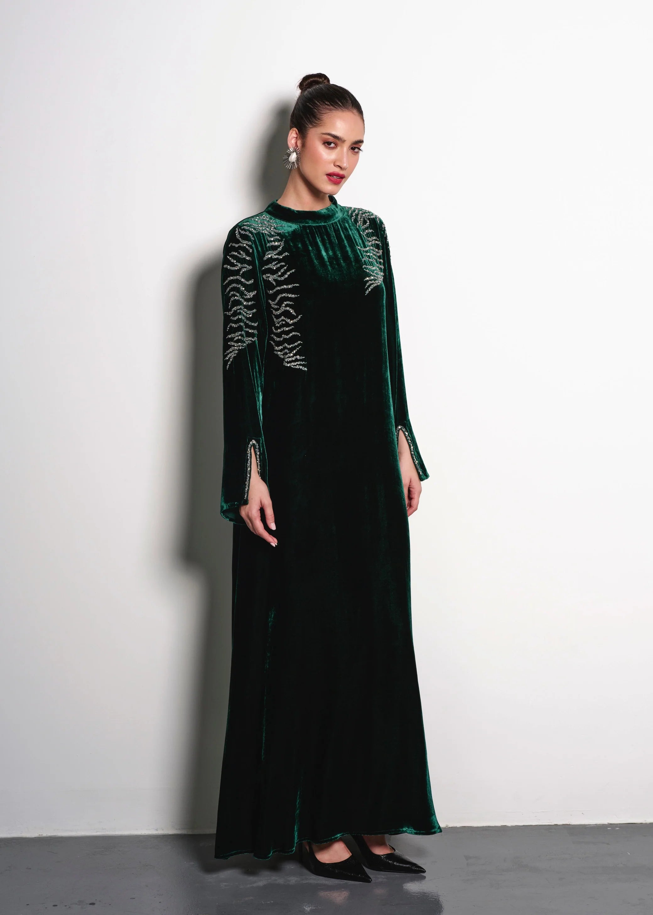 جلابية ألور المرصعة بالجواهر