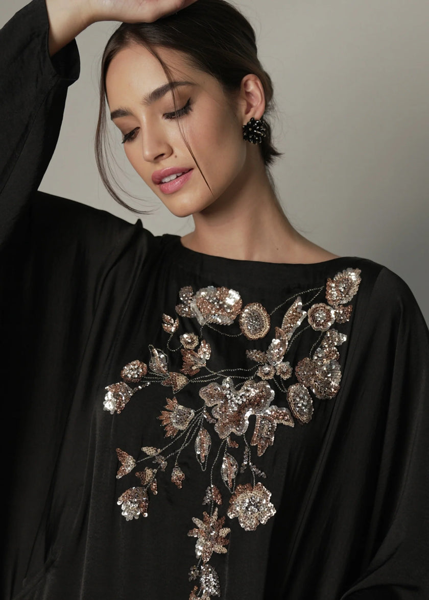 جلابية ألور المرصعة بالجواهر