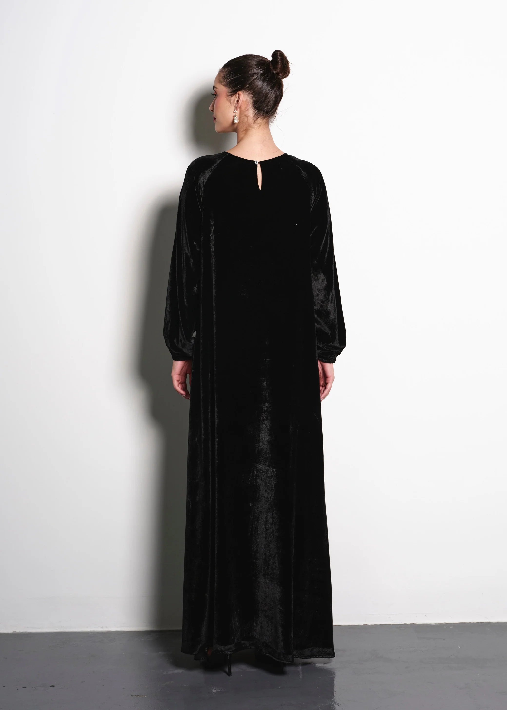 جلابية ألور المرصعة بالجواهر