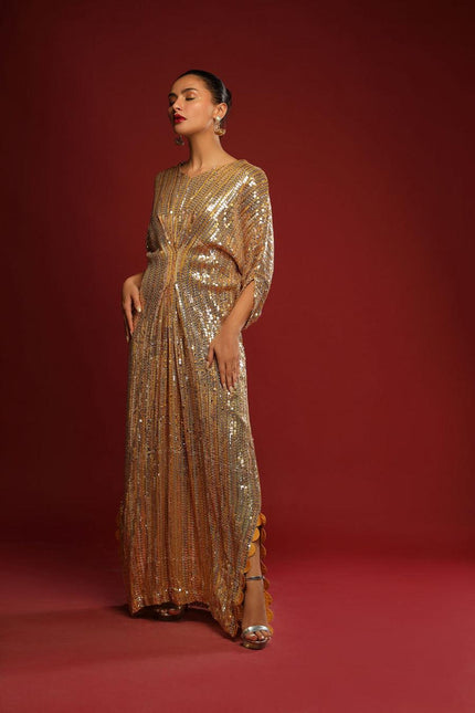 Malikat Al-Azhar Kaftan by Alizay Saad